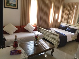 Sea Side Hotel