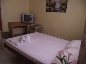 Silicate – An Autonomous Hotel by Loginn