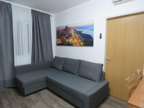 Star Apartments