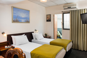 Sun City Hotel