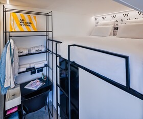 Wom Beach Pod Hotel - A Member Of Brown