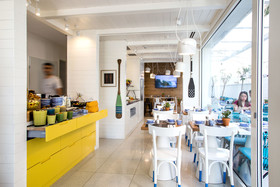 Yam Hotel