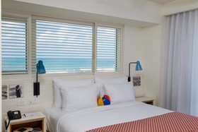 Yam Hotel