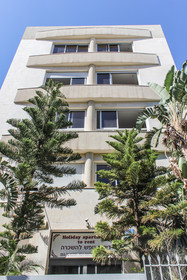 Olive Beer Garden Hotel