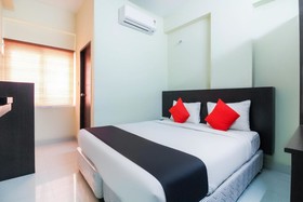 Capital O 70043 Limestone Luxury Rooms