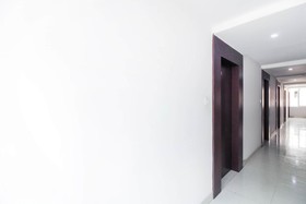 Capital O 70043 Limestone Luxury Rooms