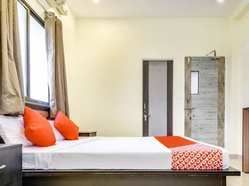 OYO 71906 Grand Hotel And Lodge