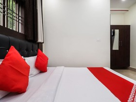 OYO 73851 Hotel Hyderabad Comfort Lakdikapul