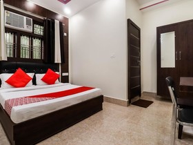 OYO 73851 Hotel Hyderabad Comfort Lakdikapul