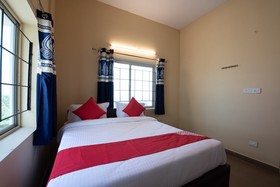 OYO 46379 Marvel Townhouse