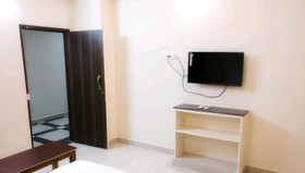 Hotel Krishna Inn by iROOMZ