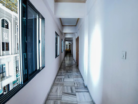 Hotel New Central Inn