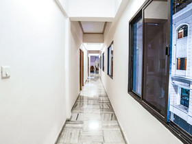 Hotel New Central Inn