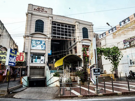 Hotel New Central Inn