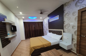 Hotel Sai Grand