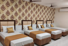 Hotel Sai Grand