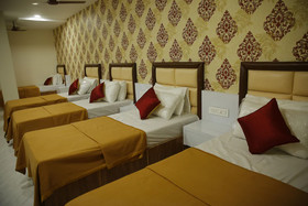 Hotel Sai Grand