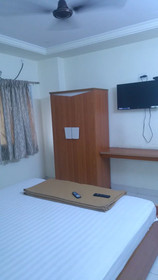 Murgan Residency by Iroomz