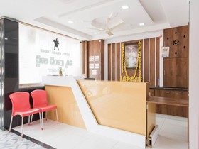 Navya Grand Lodge by OYO Rooms