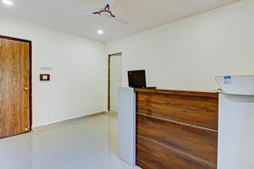 AB7 Residency by OYO Rooms