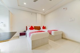 Airport Palace Hotel by OYO Rooms
