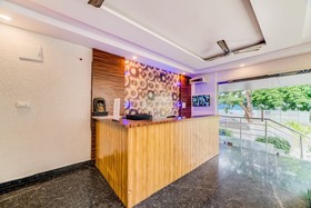 Airport Palace Hotel by OYO Rooms