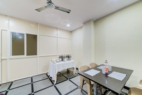 Airport Palace Hotel by OYO Rooms
