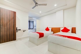 Airport Palace Hotel by OYO Rooms