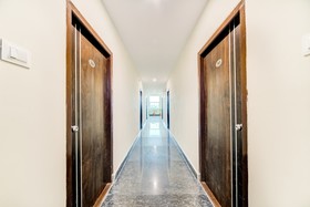 Airport Palace Hotel by OYO Rooms