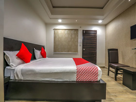 Akshara Grand