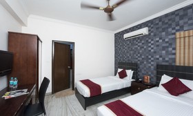 At Home Apartment Hotel