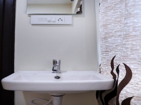 Aurobindo Comforts By OYO Rooms