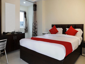 Aurobindo Comforts By OYO Rooms