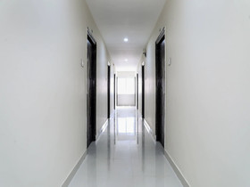 Aurobindo Comforts By OYO Rooms