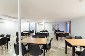 Bhagat Mansion by OYO Rooms