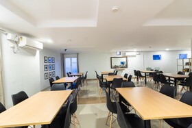 Bhagat Mansion by OYO Rooms