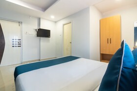 Bhagat Mansion by OYO Rooms