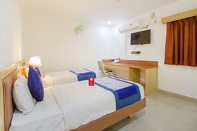 Capital O 10209 Comfort Inn