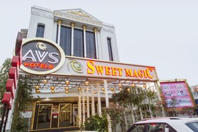 Capital O 10209 Comfort Inn