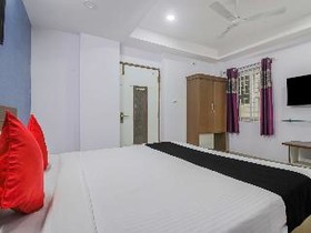 Capital O 80232 Delight Inn