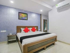 Capital O 80232 Delight Inn