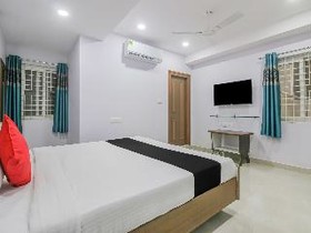 Capital O 80232 Delight Inn