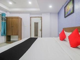 Capital O 80232 Delight Inn