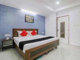 Capital O 80232 Delight Inn
