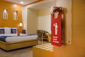 Celebrity Boutique Hotel by OYO Rooms