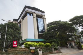Celebrity Boutique Hotel by OYO Rooms