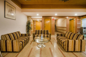 Celebrity Boutique Hotel by OYO Rooms