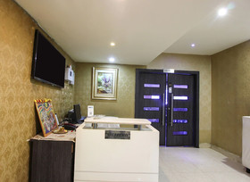 Chandra Grand Hotel by OYO Rooms