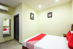 Chandra Grand Hotel by OYO Rooms
