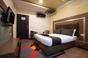 Collection O 77966 Broholic Hotels